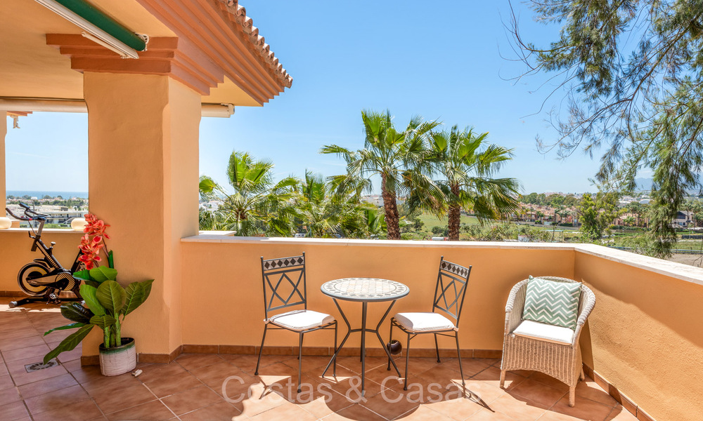 3-slaapkamer appartement te koop op loopafstand van Puerto Banus en het strand in een gated urbanisatie in Nueva Andalucia, Marbella 73708