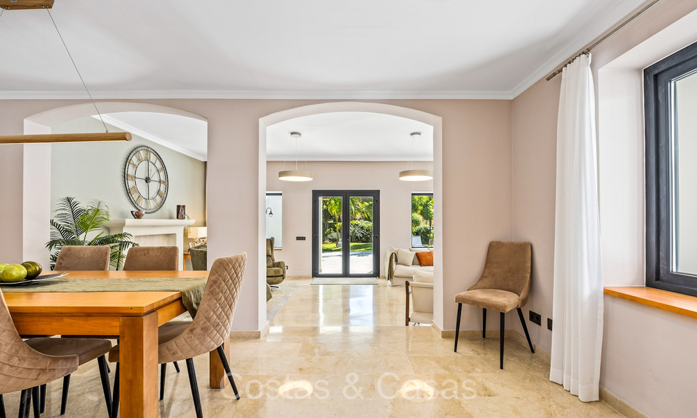 Mediterrane luxevilla te koop met charmante, tijdloze uitstraling in Benahavis - Marbella 73910