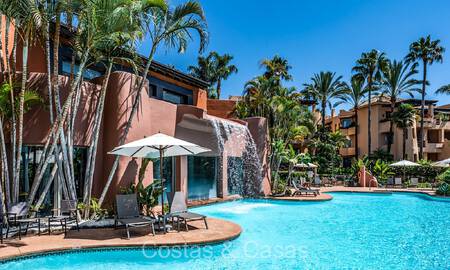 Instapklaar, luxe appartement met zeezicht te koop in een exclusief complex aan de Golden Mile van Marbella 73951