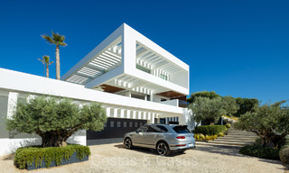 Majestueuze designervilla met geavanceerde architectuur te koop in La Quinta, Benahavis - Marbella 73998 