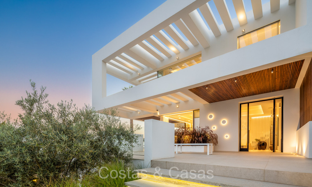 Majestueuze designervilla met geavanceerde architectuur te koop in La Quinta, Benahavis - Marbella 74013