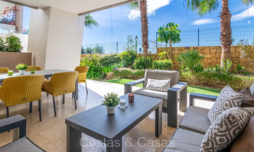 Luxueus tuinappartement te koop in Cabopino, ten Oosten van Marbella centrum 74075