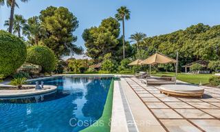 Indrukwekkende luxevilla te koop op een steenworp afstand van het strand op de New Golden Mile tussen Marbella en Estepona 74233 