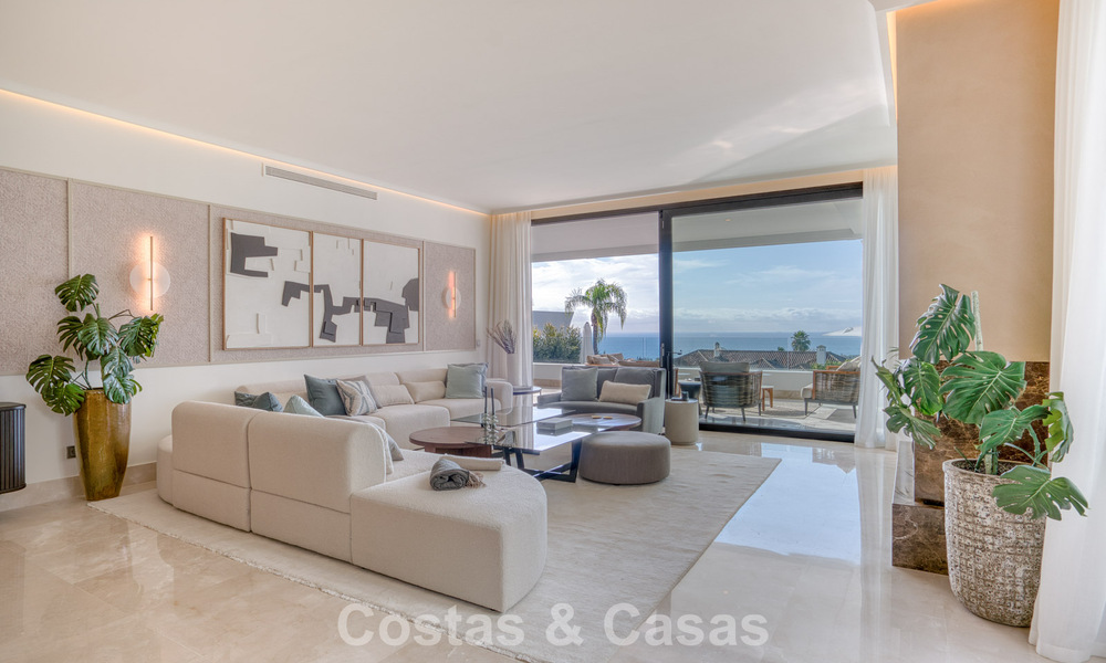 Luxueus duplex appartement te koop met zeezicht in een hoogstaand Sierra Blanca complex op Marbella’s Golden Mile 774616