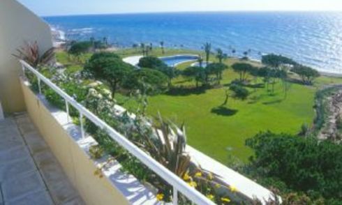 Beachfront Appartementen en Penthouse te koop, eerste lijn strand, Marbella - Cabopino 